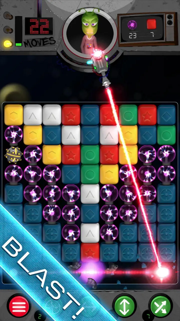 Nova Blast gameplay: the alien's laser cutting across a board of blocks and plasma tiles